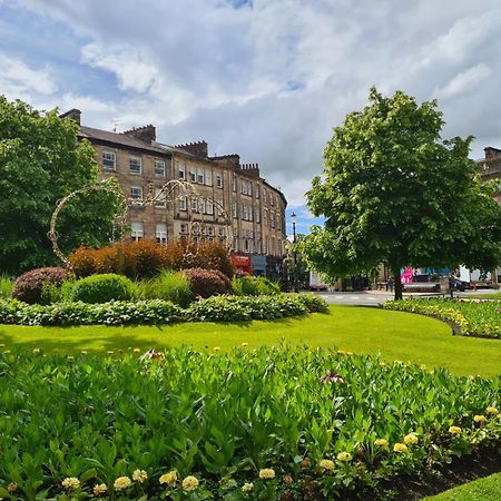York Place Mews - Central 2 Bed 2 Bath Free Parking Χαρογκέιτ Εξωτερικό φωτογραφία